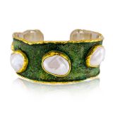 Victor Velyan Pearl cuff