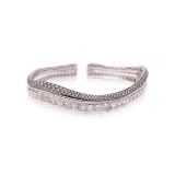 Etho Maria White Diamond Cuff