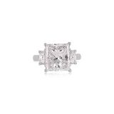 Cayen Diamond Ring