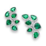 Picchiotti "Masterpieces-Emeralds" Earrings